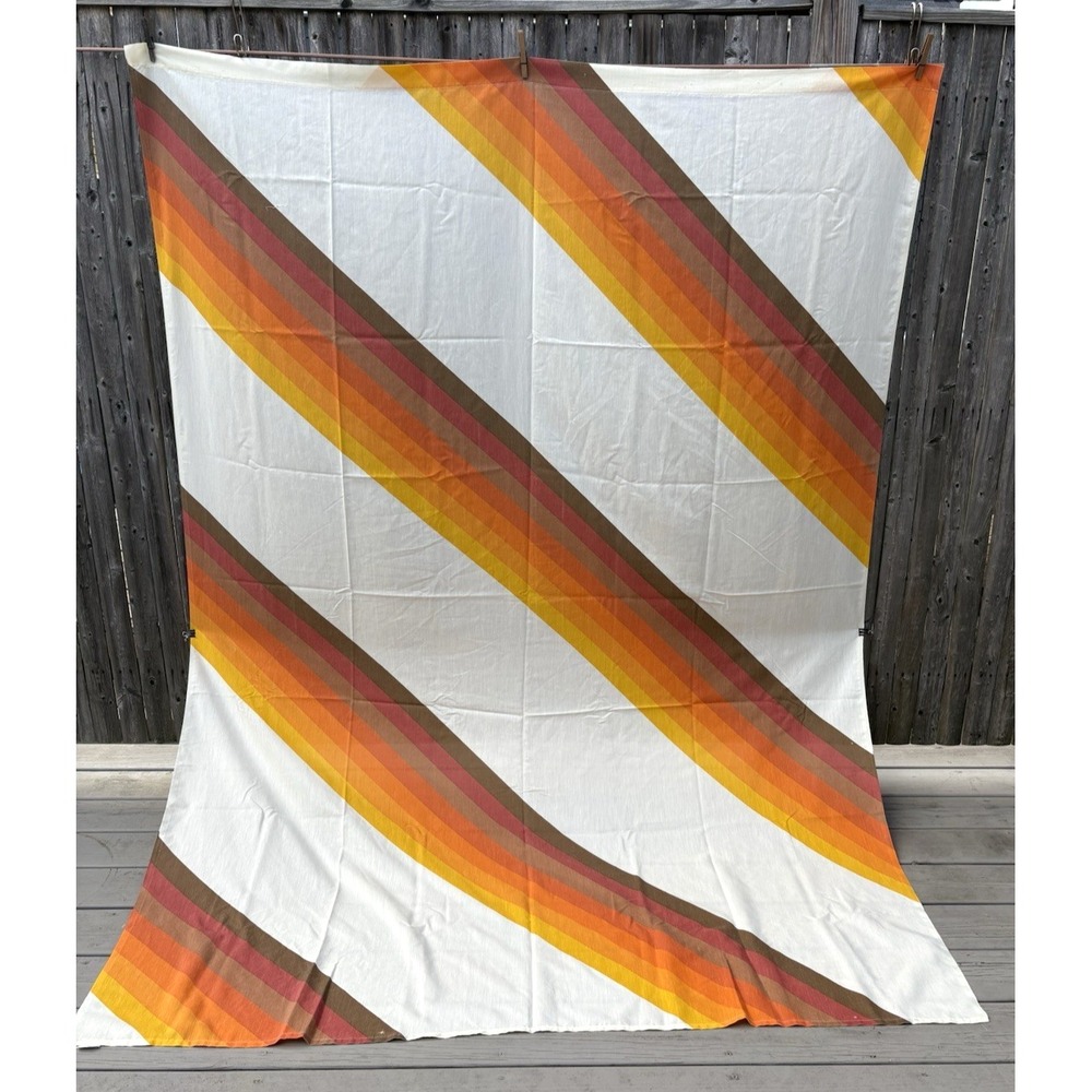 Vintage twin flat sheet Thomaston New Era poly blend 1970's brown yellow stripes